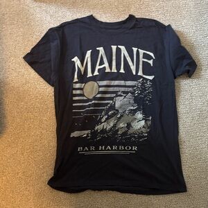 Hollister Maine Graphic T-Shirt - Black